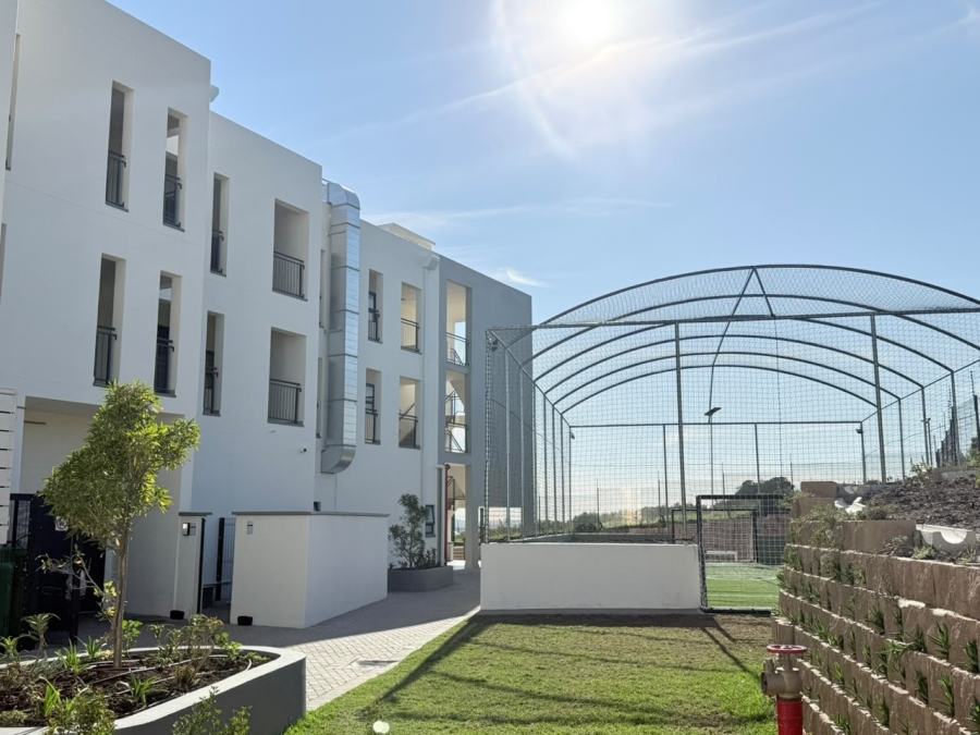 To Let 2 Bedroom Property for Rent in De Zicht Estate Western Cape
